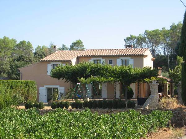 location maison 83570